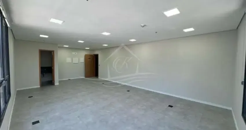 Sala comercial para locação no Centro de Caraguatatuba