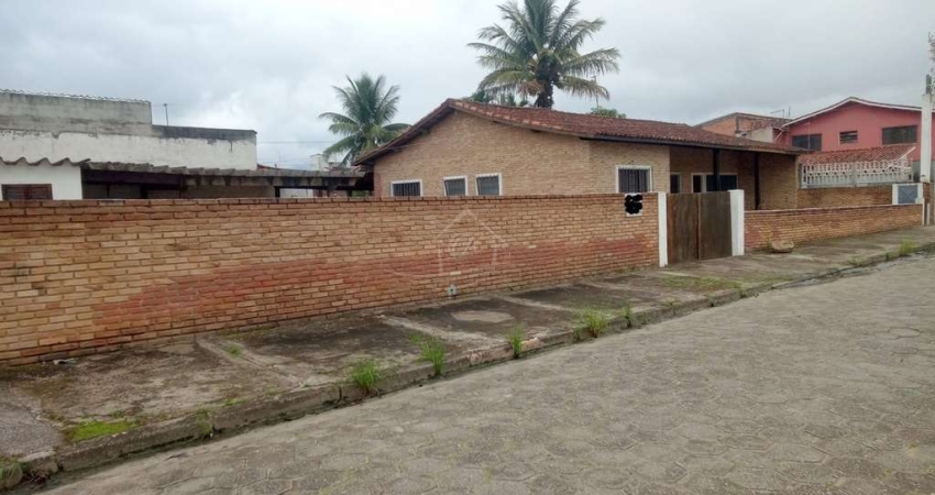 Casa com 4 quartos à venda na Praia das Palmeiras, Caraguatatuba 