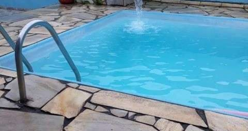 CASA PARA VENDA OU PERMUTA 100 METROS DA PISTA PRÓXIMO DO ATACADÃO, CARAGUATATUBA/SP