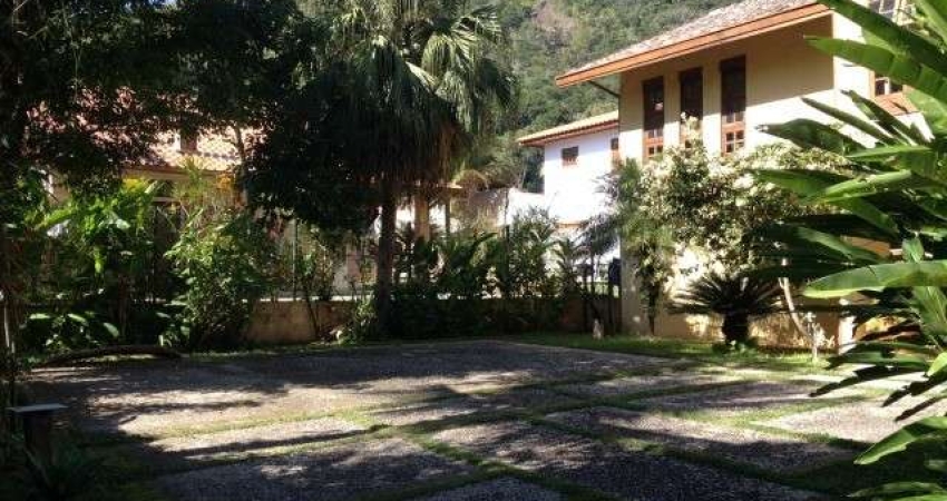Casa em condomínio fechado com 6 quartos à venda na Rua Hiram Mendes, 36, Martim de Sá, Caraguatatuba