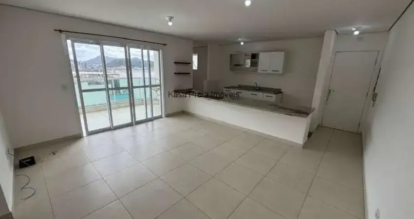 Apartamento para locação com 3 dormitórios, uma quadra da praia do centro caraguatatuba/sp