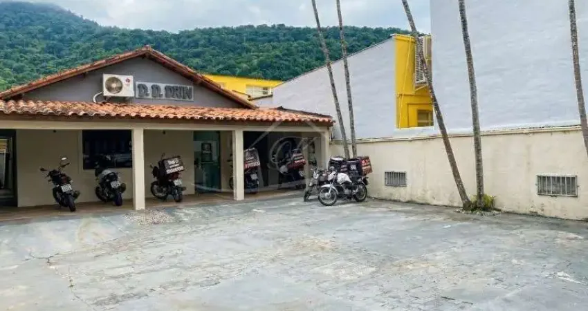Casa com 6 quartos para alugar na Vila Amélia, São Sebastião