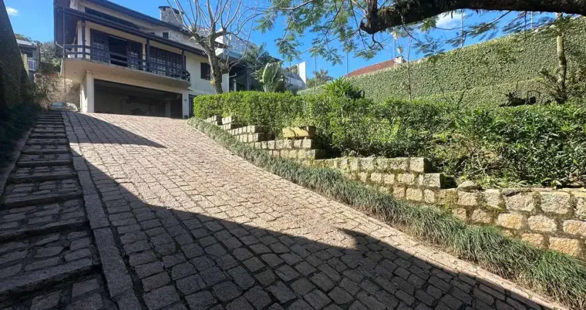 Casa com 4 quartos à venda na Rua Barriga Verde, 771, Bom Retiro, Joinville