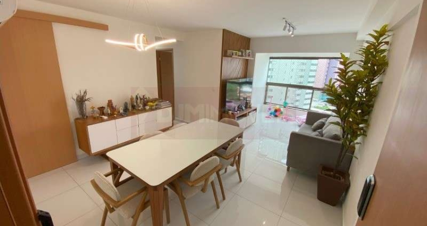 Apartamento com 3 quartos para venda nas Graças