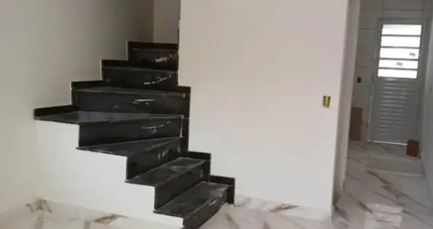 Casa com 2 quartos para alugar na Avenida Três Pontes, 17, Jardim Antônio Picosse, Poá