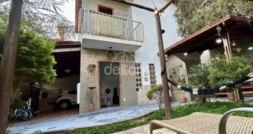 Casa para Venda em Governador Valadares / MG no bairro centro