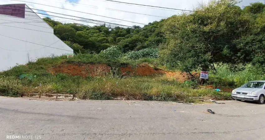 Terreno à venda no Belvedere, Governador Valadares 