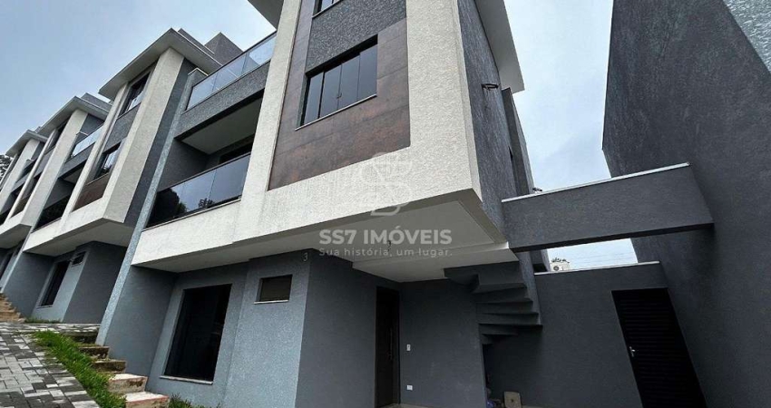 Triplex com 3 quartos + terraço em condomínio fechado no Guabirotuba!