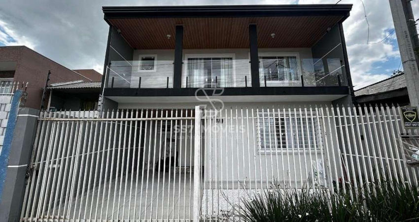 Sobrado de 3 quartos com acabamentos de alto padrão no bairro Ganchinho!!!