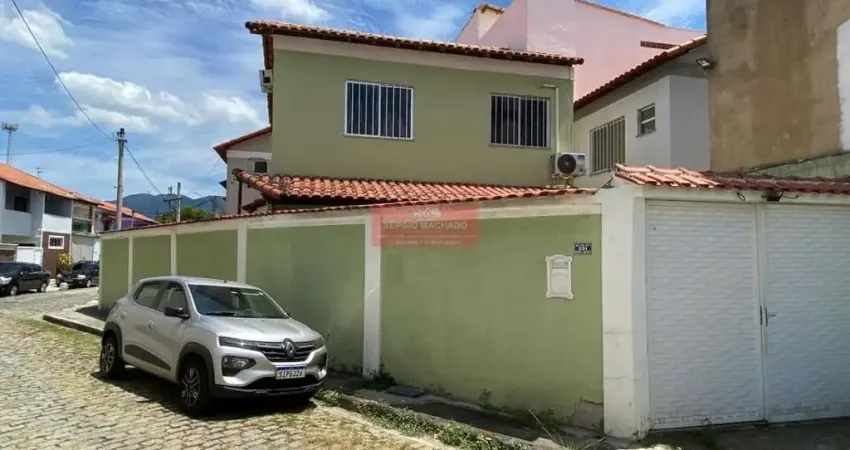 Casa duplex com 3 quartos e suíte em Bangu