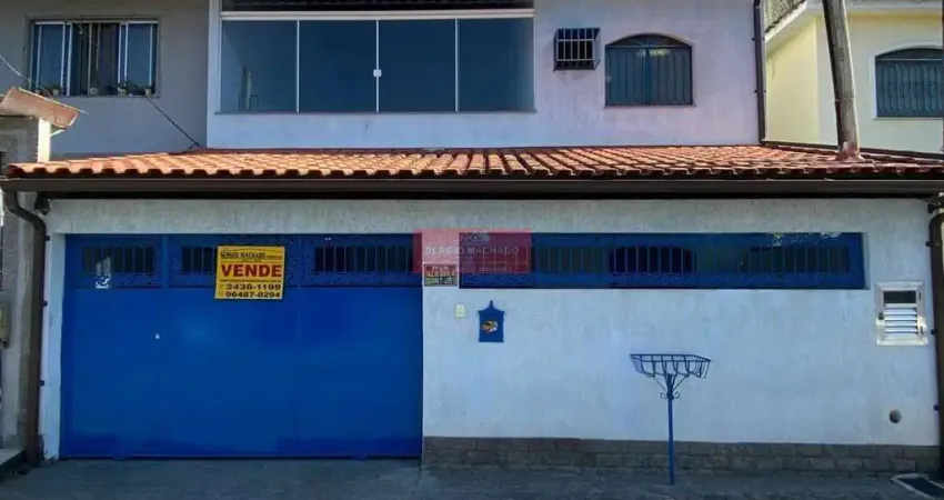 AMPLA CASA DUPLEX COM 3 QUARTOS E TERRAÇO EM CAMPO GRANDE ACEITANDO CARTA DE CRÉDITO