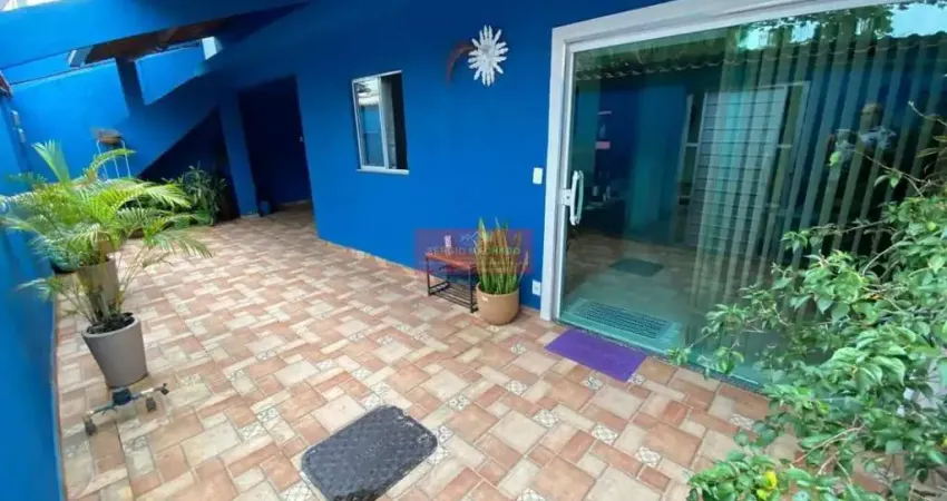 Casa com 3 quartos à venda na Rua Edson Mafra, 241, Conjunto da Marinha, 241, Bangu, Rio de Janeiro