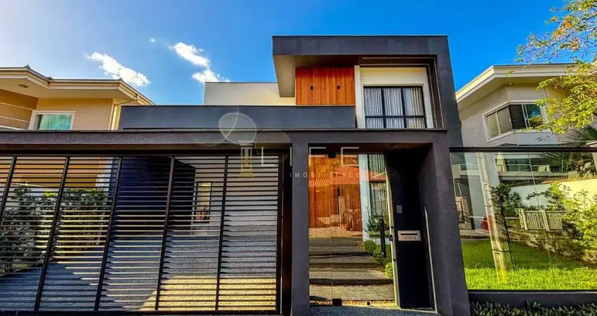 Casa com 3 quartos à venda no Bom Retiro, Joinville