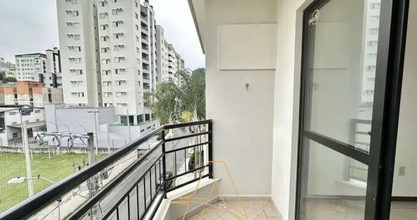 Apartamento com 2 Dormitórios no Último Andar no Bairro Victor Konder