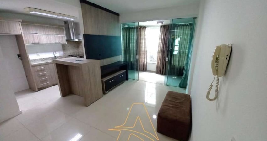 Apartamento Semimobiliado com 3 Dormitórios Próximo à Vila Germânica