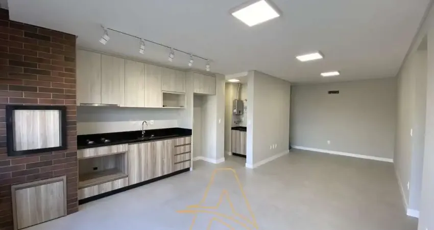 Apartamento Novo Semimobiliado com 2 Suítes no Edifício Discovery