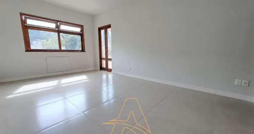 Apartamento com 3 quartos para alugar na Vila Nova, Blumenau 