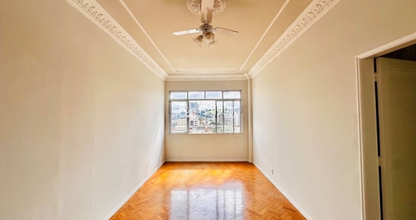 Apartamento 3 quartos 110 m2 em plena rua Halfeld centro Juiz de Fira