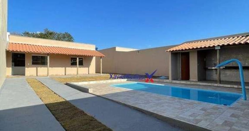 Casa com 3 dormitórios à venda, 87 m² por R$ 299.000,00 - Vila Nova - Mateus Leme/MG