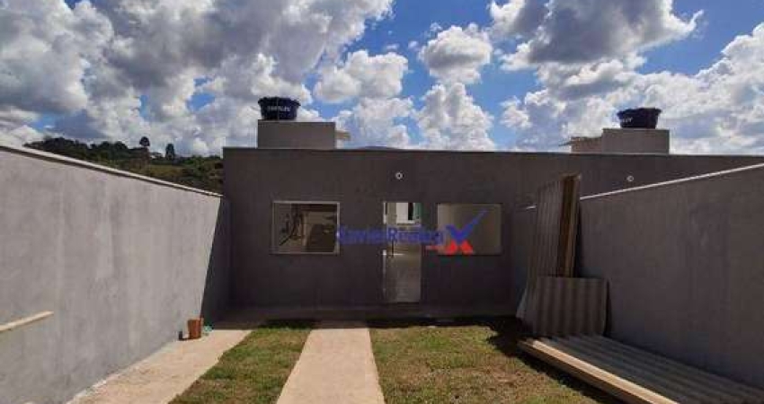 Casa com 2 dormitórios à venda, 58 m² por R$ 200.000,00 - Vila Nova - Mateus Leme/MG