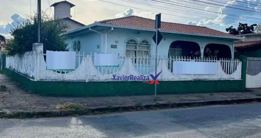 Casa com 4 dormitórios à venda, 180 m² por R$ 670.000,00 - Chácara - Betim/MG