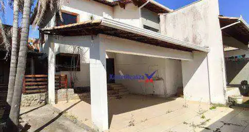 Casa com 4 dormitórios à venda, 390 m² por R$ 900.000 - Betim Industrial - Betim/MG