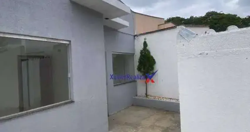 Casa com 2 dormitórios à venda por R$ 195.000 - Planalto - Mateus Leme/Minas Gerais