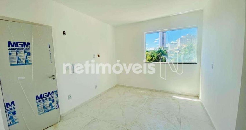 Apartamento com 2 quartos à venda na Rua Marmelos, Vila Cloris, Belo Horizonte