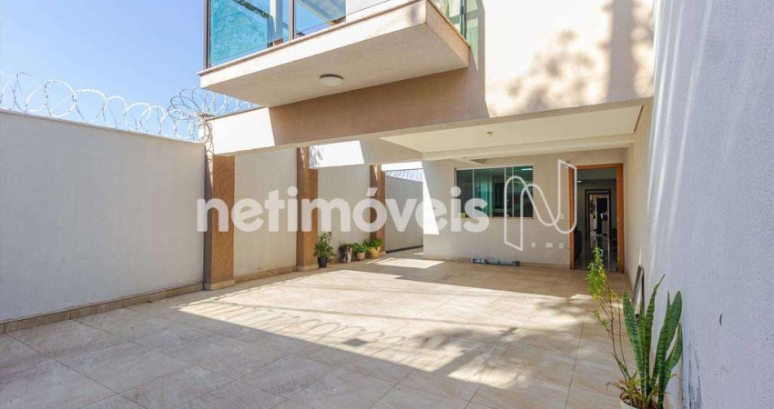 Casa com 3 quartos à venda na Alameda dos Cisnes, Cabral, Contagem
