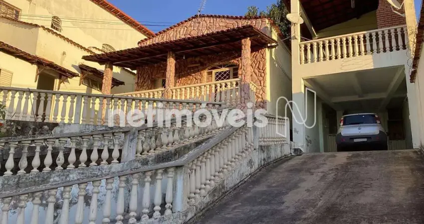 Casa com 4 quartos à venda na Rua Piratuba, Bom Jesus, Belo Horizonte