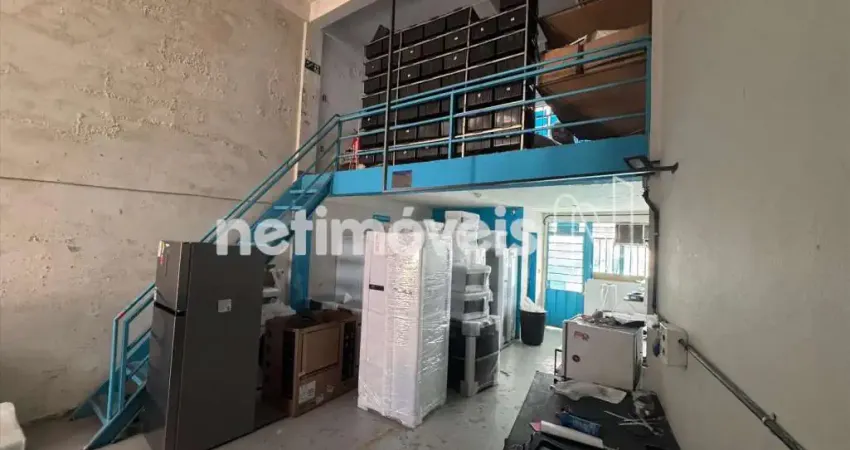 Ponto comercial para alugar na Rua Primeiro de Maio, Cachoeirinha, Belo Horizonte