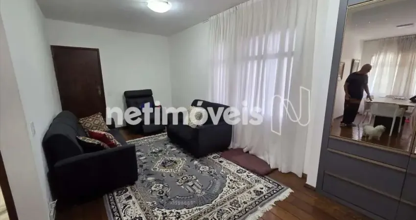 Apartamento com 3 quartos para alugar no Santo Antônio, Belo Horizonte 