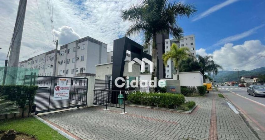 Apartamento com 2 dormitórios para alugar, 40 m² por R$ 1.500,00/mês - Barra do Rio Cerro - Jaraguá do Sul/SC