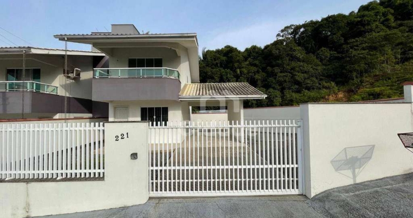 Casa com 3 dormitórios para alugar, 113 m² por R$ 3.100,00/mês - Barra do Rio Cerro - Jaraguá do Sul/SC