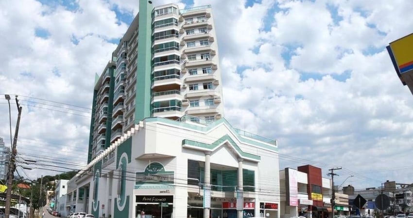 Apartamento com 01 suíte + 2 dormitórios para alugar, 194 m² por R$ 3.500/mês - Centro - Jaraguá do Sul/SC
