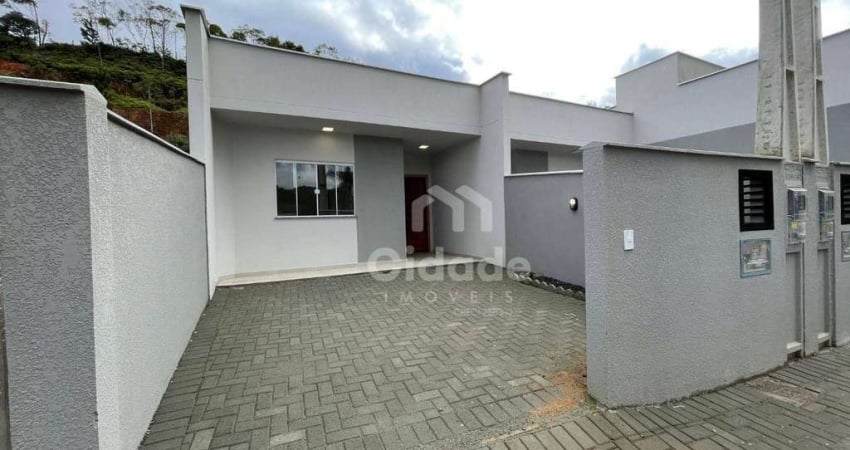 Casa com 2 dormitórios para alugar, 68 m² por R$ 1.650,00/mês - Santo Antônio - Jaraguá do Sul/SC