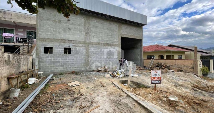 Galpão para alugar, 210 m² por R$ 4.000/mês - Rio Cerro I - Jaraguá do Sul/SC