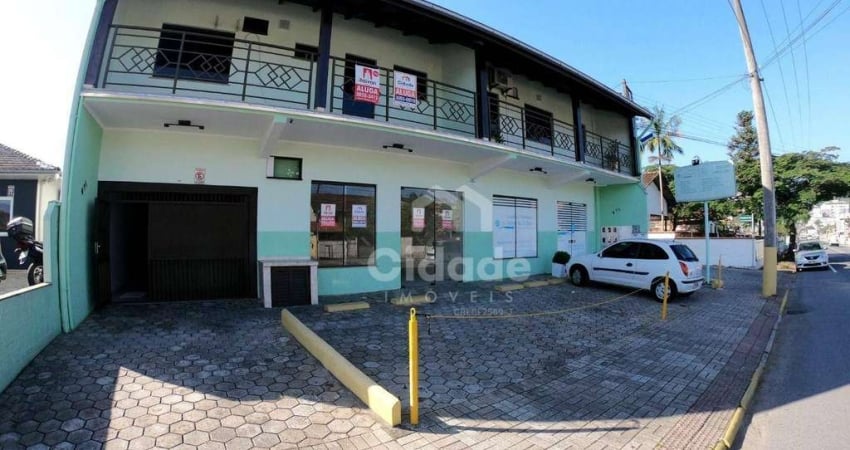 Apartamento com 1 dormitório para alugar, 50 m² por R$ 2.100,00/mês - Nova Brasília - Jaraguá do Sul/SC