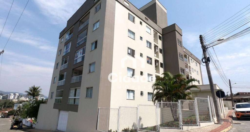 Apartamento com 3 dormitórios à venda, 103 m² por R$ 650.000,00 - Czerniewicz - Jaraguá do Sul/SC