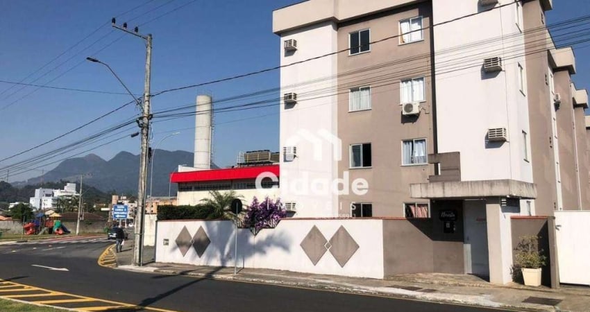 Apartamento com 2 dormitórios para alugar, 48 m² por R$ 1.700,00/mês - Vila Lenzi - Jaraguá do Sul/SC