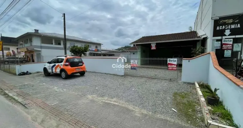 Casa com 3 quartos para alugar no Vieiras, Jaraguá do Sul 
