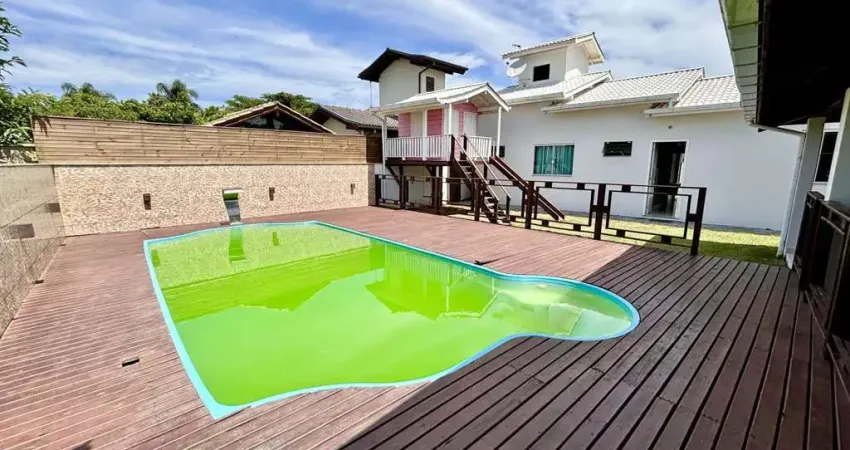 Casa Alto Padrão para Venda em Imbituba, Ibiraquera, 3 dormitórios, 1 suíte, 3 banheiros, 3 vagas