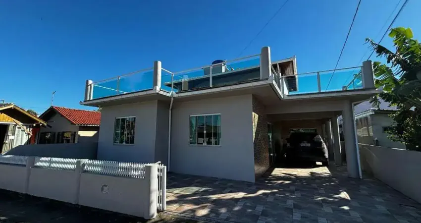 Casa para Venda em Garopaba, Areias de Palhocinha, 3 dormitórios, 1 suíte, 3 banheiros, 2 vagas