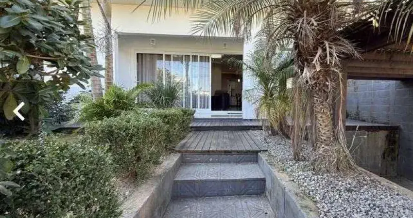 Casa para venda, quinta dos açores, 3 dormitórios, 1 suíte, 2 banheiros