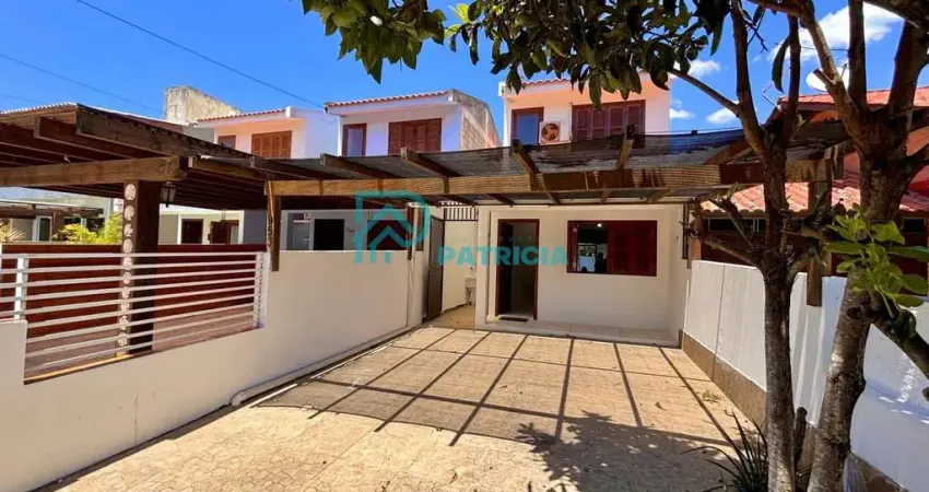 Sobrado para venda em garopaba, pinguirito, 2 dormitórios, 1 banheiro, 1 vaga