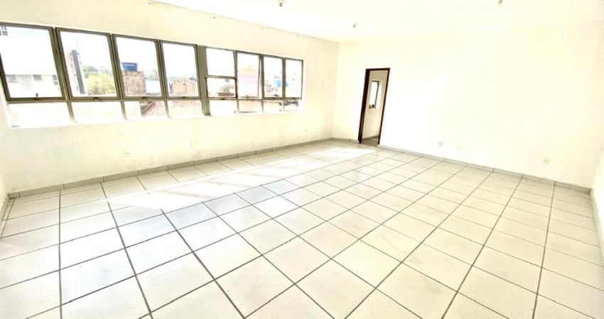 Sala comercial para alugar na Rua Conrado José da Mata, 1, Centro, Betim