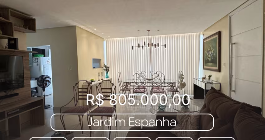 Casa de Condomínio Fechado Com 03 Quartos e 01 Gabinete