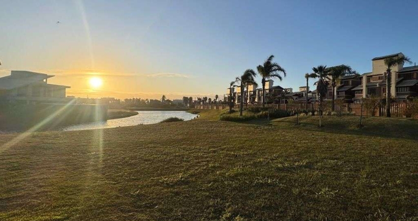 Terreno à venda na Avenida Alfieiro Zanardi, 1515, Praia da Cal, Torres