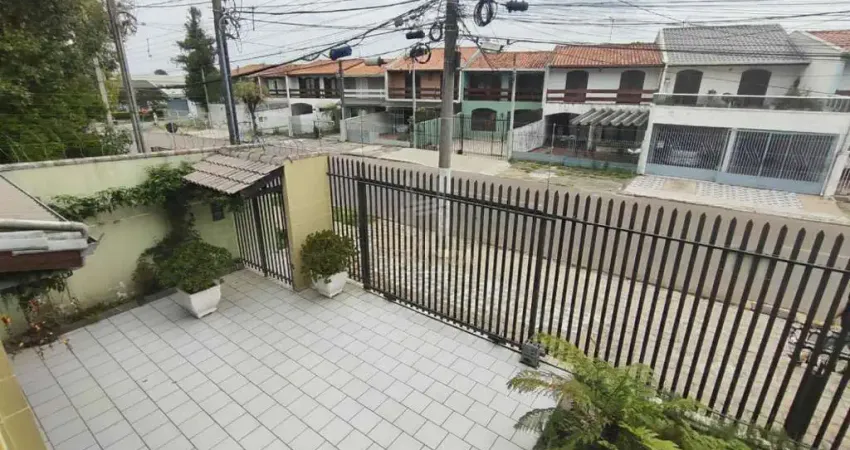 Casa com 4 quartos à venda na Rua Waldemiro Bley, 141, Capão Raso, Curitiba