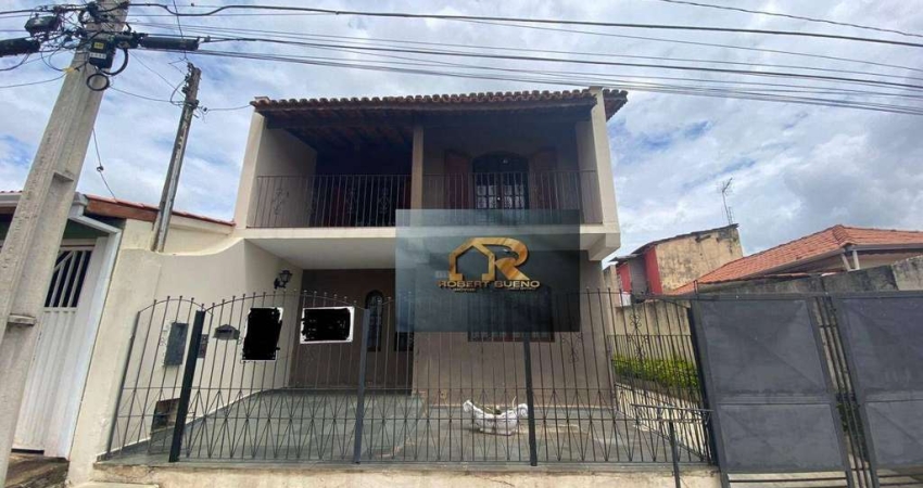 Casa com 4 dormitórios à venda, 150 m² por R$ 600.000,00 - Vila Mota - Bragança Paulista/SP